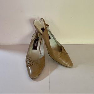 Bally Leather Heels size 8M Made in Italy